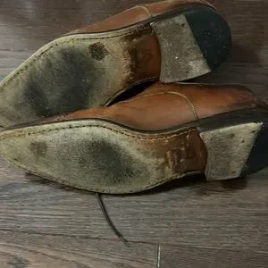 Magnanni men’s Zalo shoes. Size 7.5 in Cognac. In need of some TLC.  With box. Magnanni | Shoes | Magnanni Mens Zalo Shoes Size 75 In  main image 3
